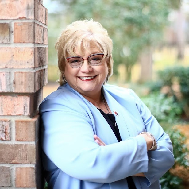 Lori Klein Quinn, CPA (’77)